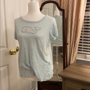 Vineyard Vines thin short sleeved shirt size L